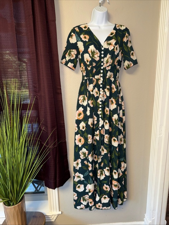 Boutique￼ Dresses & Skirts - #861 Boutique Hunter Green/Multi Floral Button-Down Maxi Dress Size Extra Small